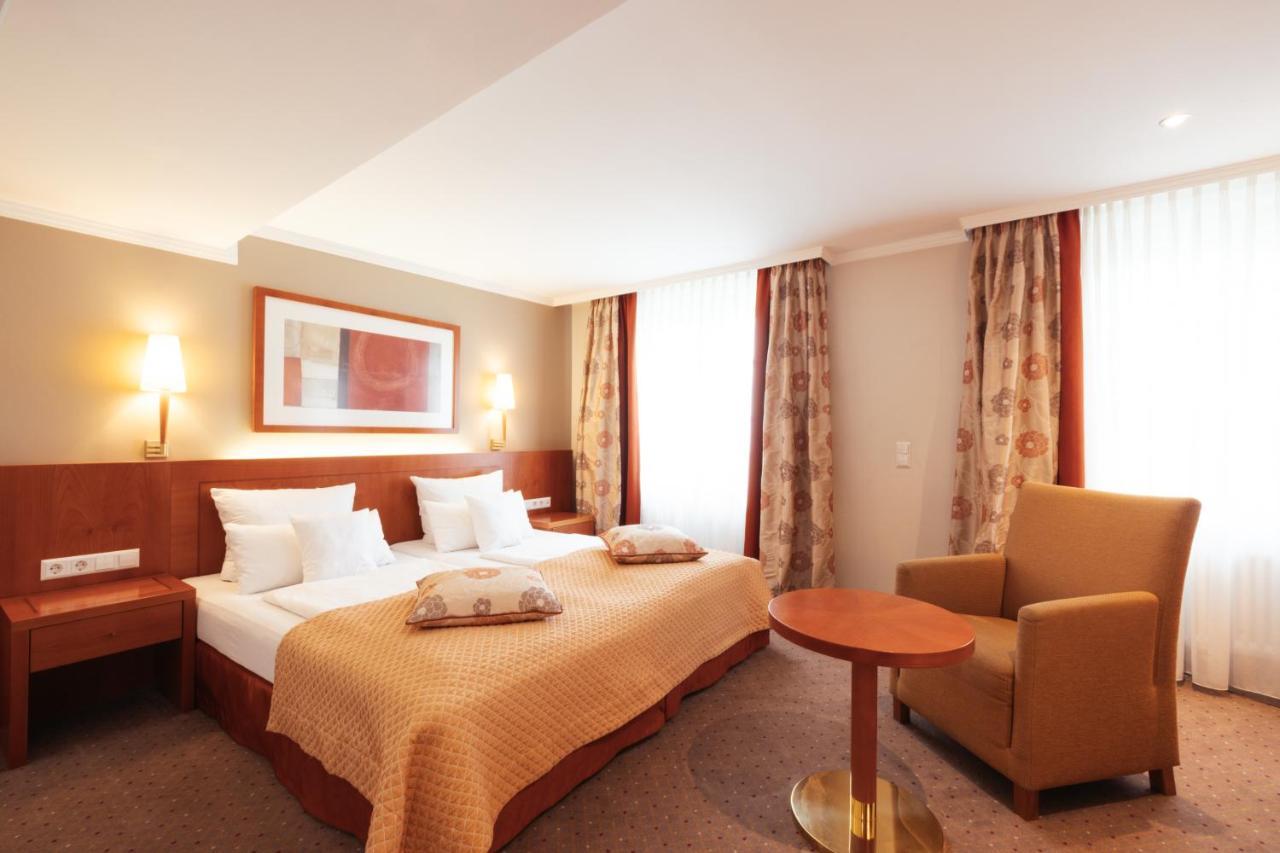 Hotel Lindauer Hof Линдау Экстерьер фото